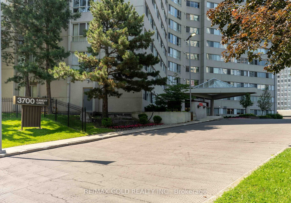 3700-kaneff-crescent-mississauga-ontario-w13515516