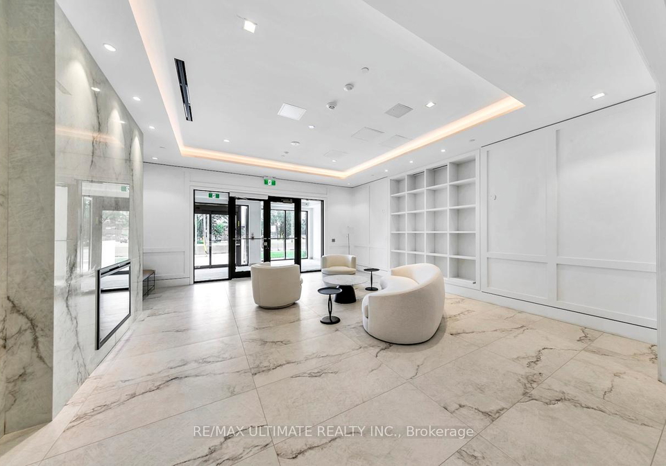 4010-eglinton-avenue-w-toronto-etobicoke-ontario-w13515608