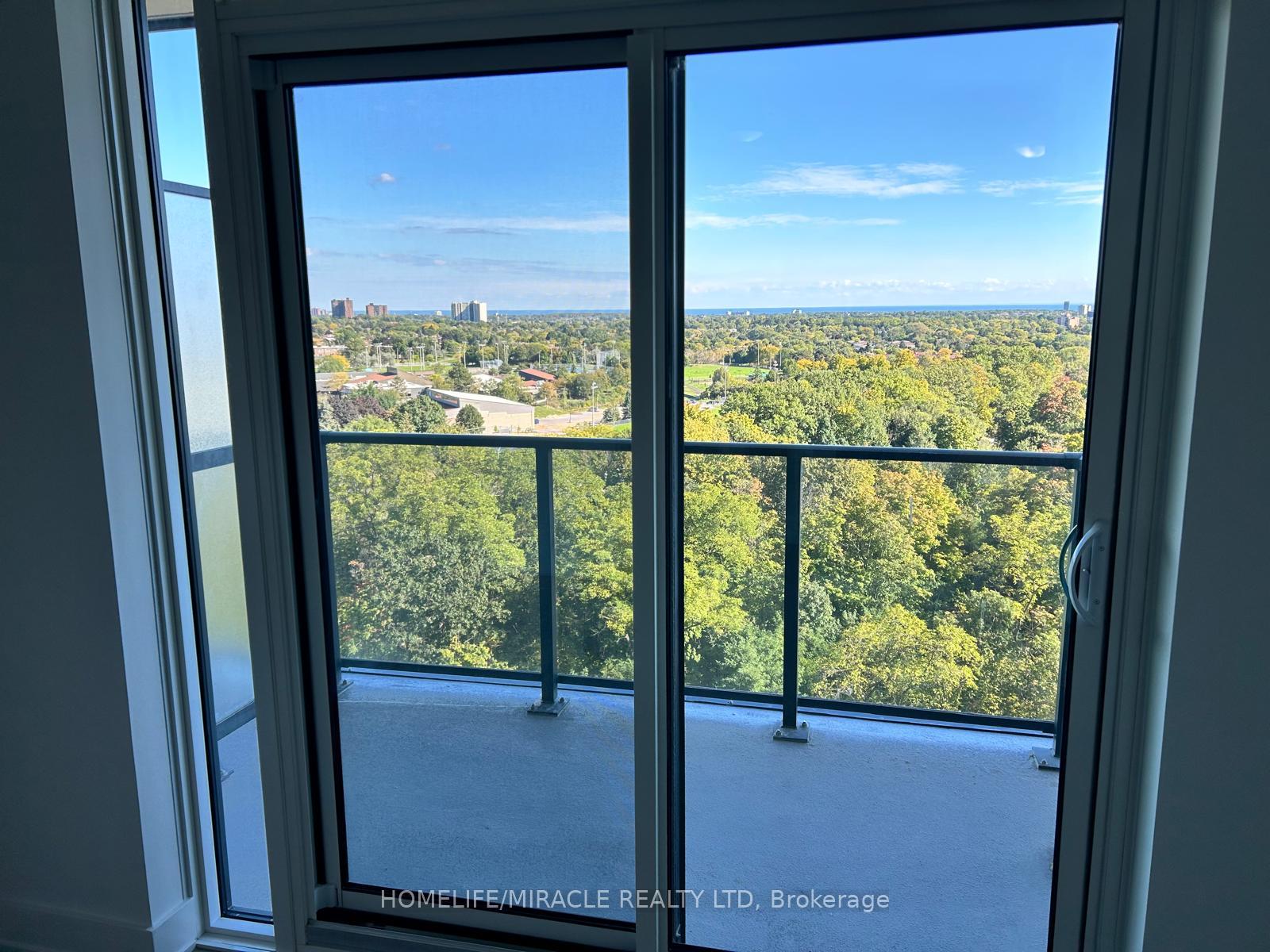 202-burnhamthorpe-road-w-mississauga-ontario-w13515710