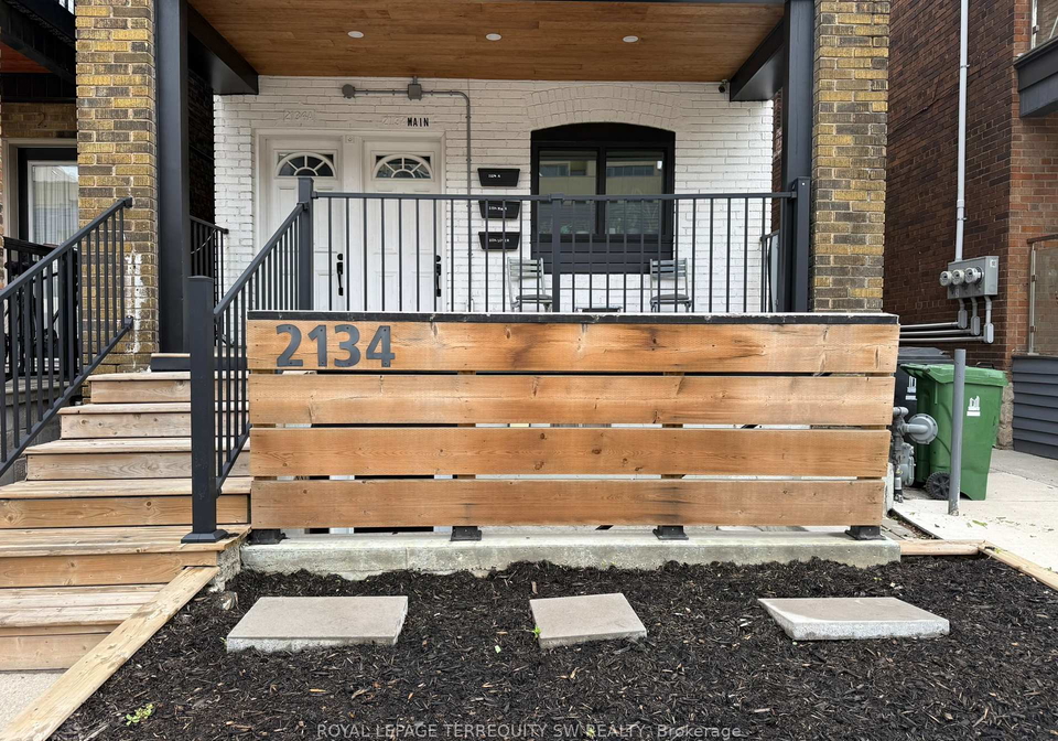 2134-dundas-street-w-toronto-toronto-ontario-w13515816