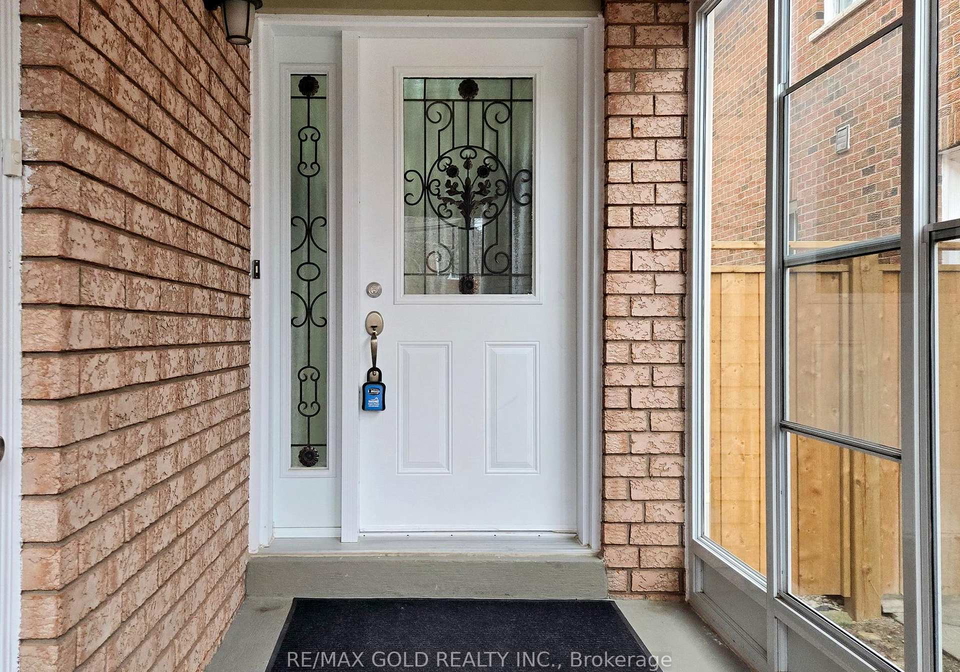 4-treepark-street-brampton-ontario-w13515818