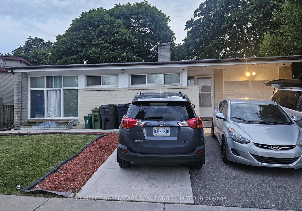 4-masseygrove-crescent-n-toronto-etobicoke-ontario-w13515954
