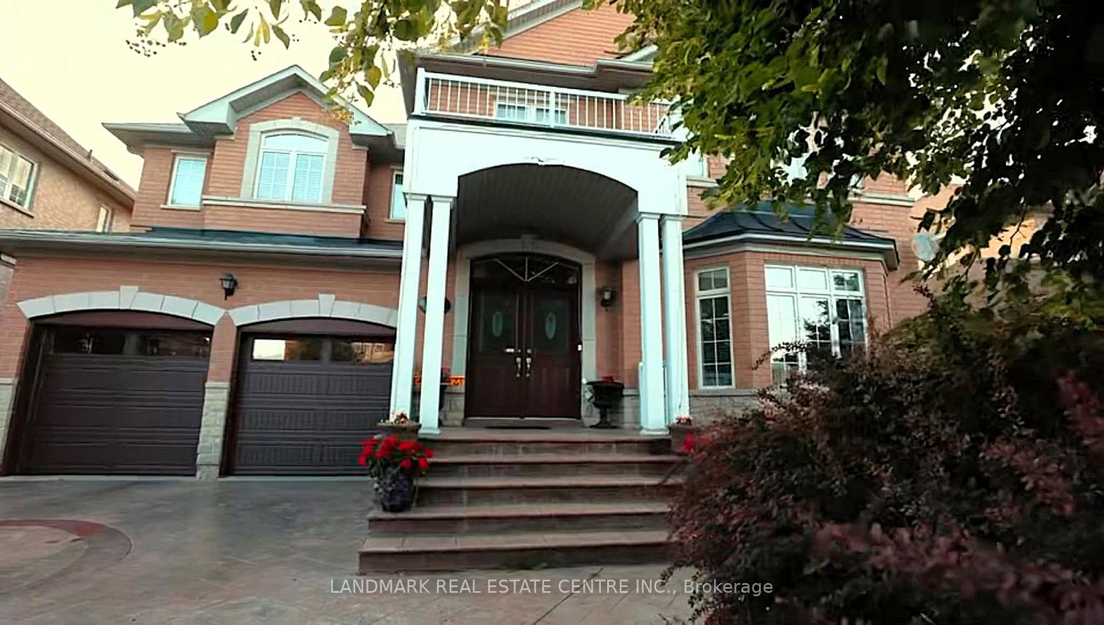 12-highvalley-circle-brampton-ontario-w13515974