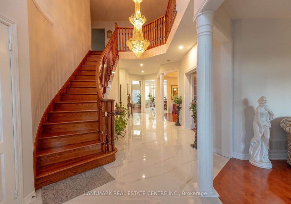 12-highvalley-circle-brampton-ontario-w13515974