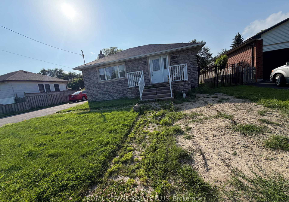 389-marf-avenue-mississauga-ontario-w13516118