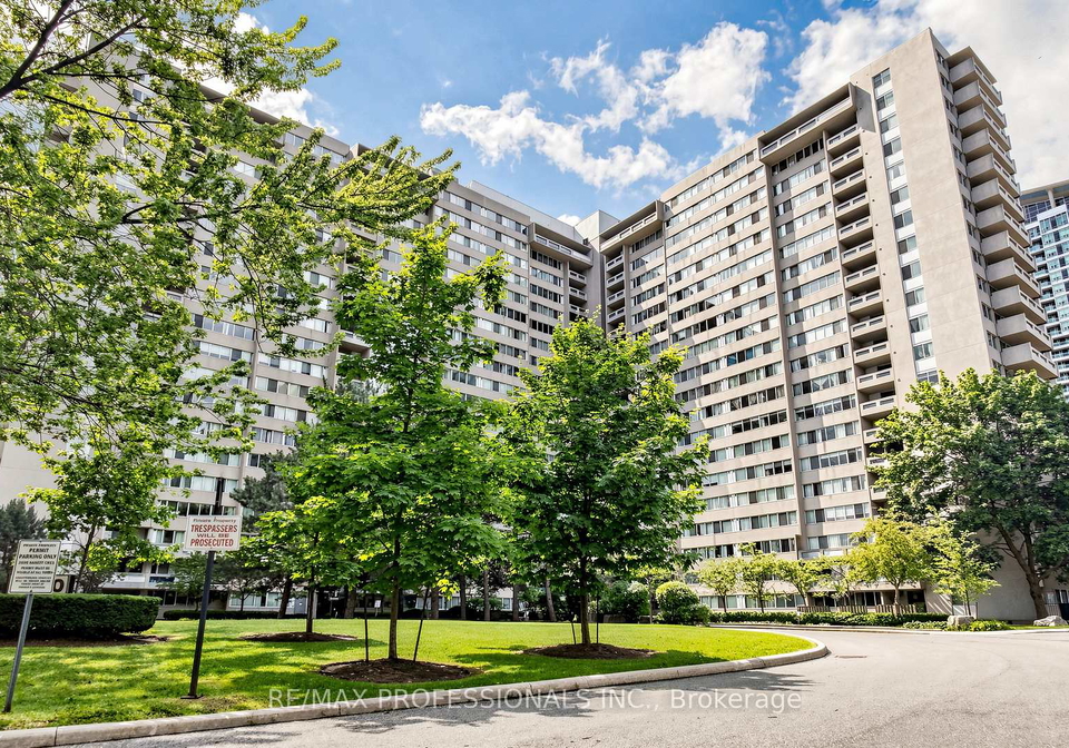 3590-kaneff-crescent-mississauga-ontario-w13516290