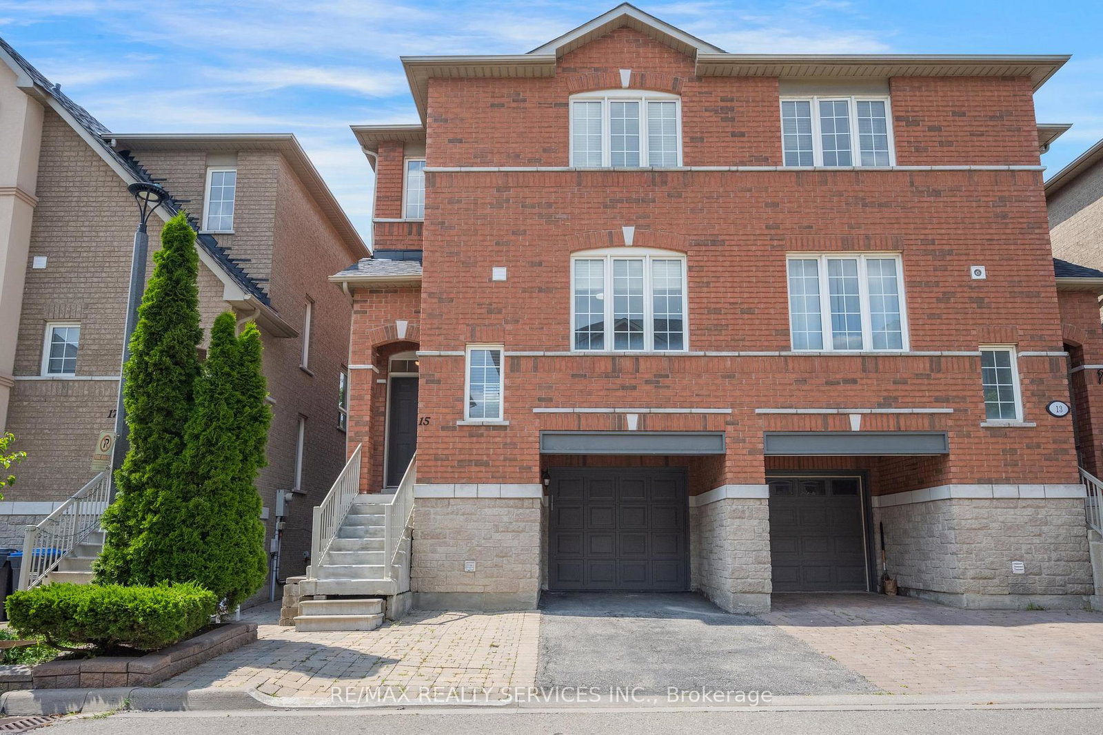 7155-magistrate-terrace-mississauga-ontario-w13516330
