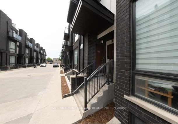 30-fieldway-road-toronto-etobicoke-ontario-w13516366