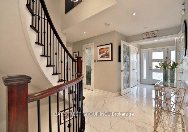 215-river-oaks-boulevard-e-oakville-ontario-w13516424
