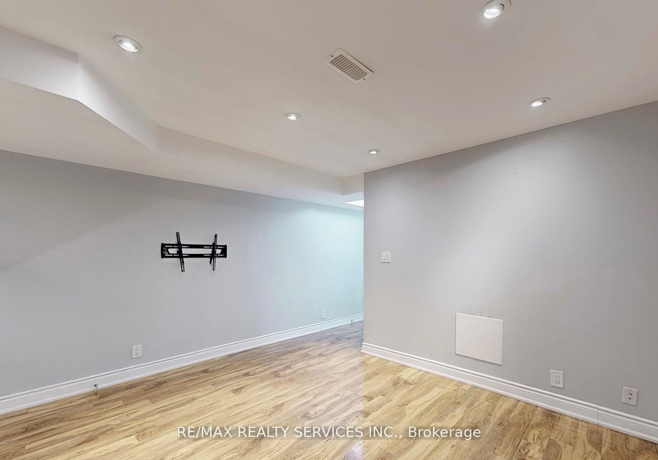 3822-mcdowell-drive-mississauga-ontario-w13516522
