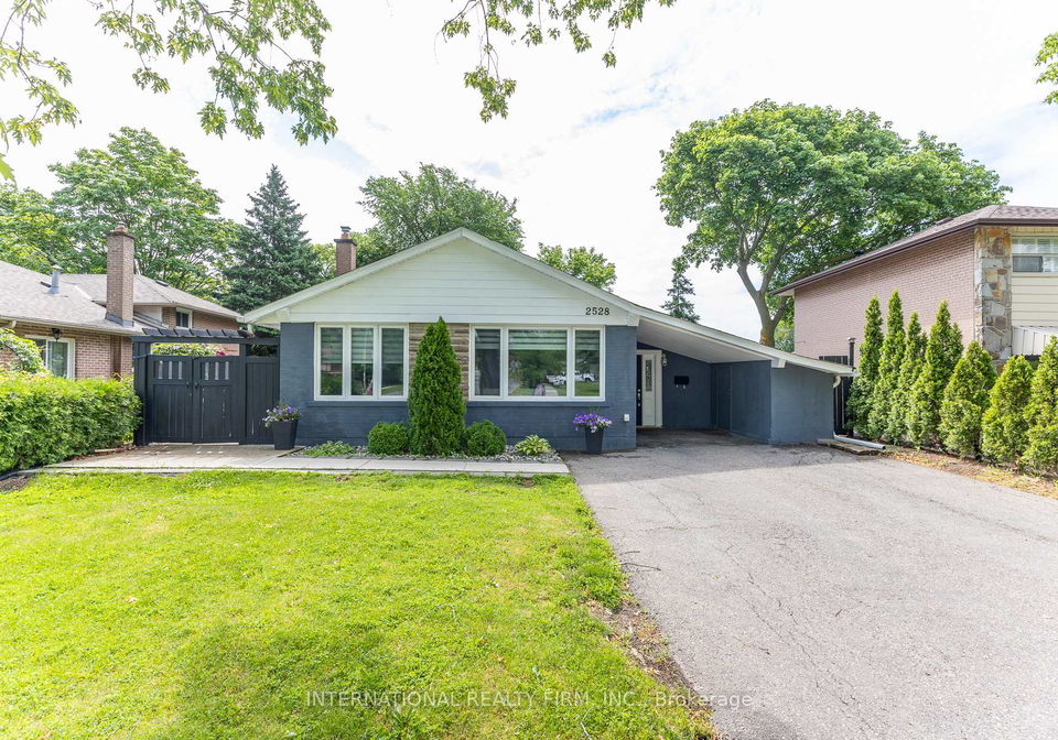 2528-truscott-drive-mississauga-ontario-w13516630