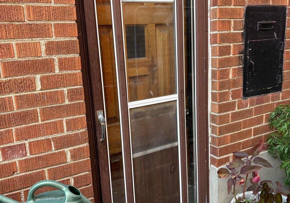 17-holmesdale-crescent-toronto-toronto-ontario-w13516730