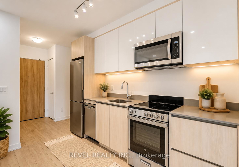 3100-keele-street-toronto-york-ontario-w13516782