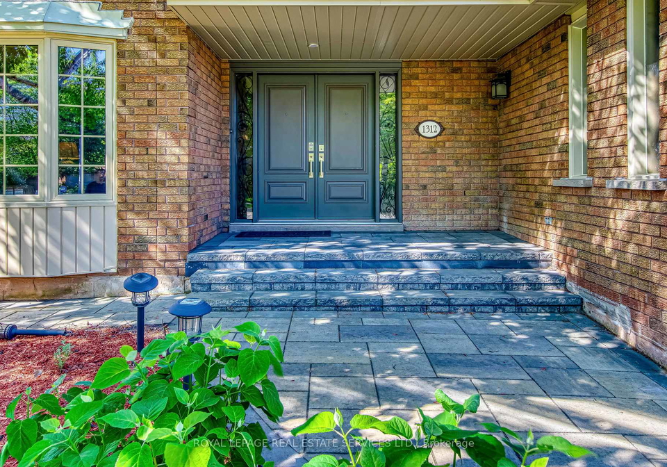 1312-windrush-drive-oakville-ontario-w13517224