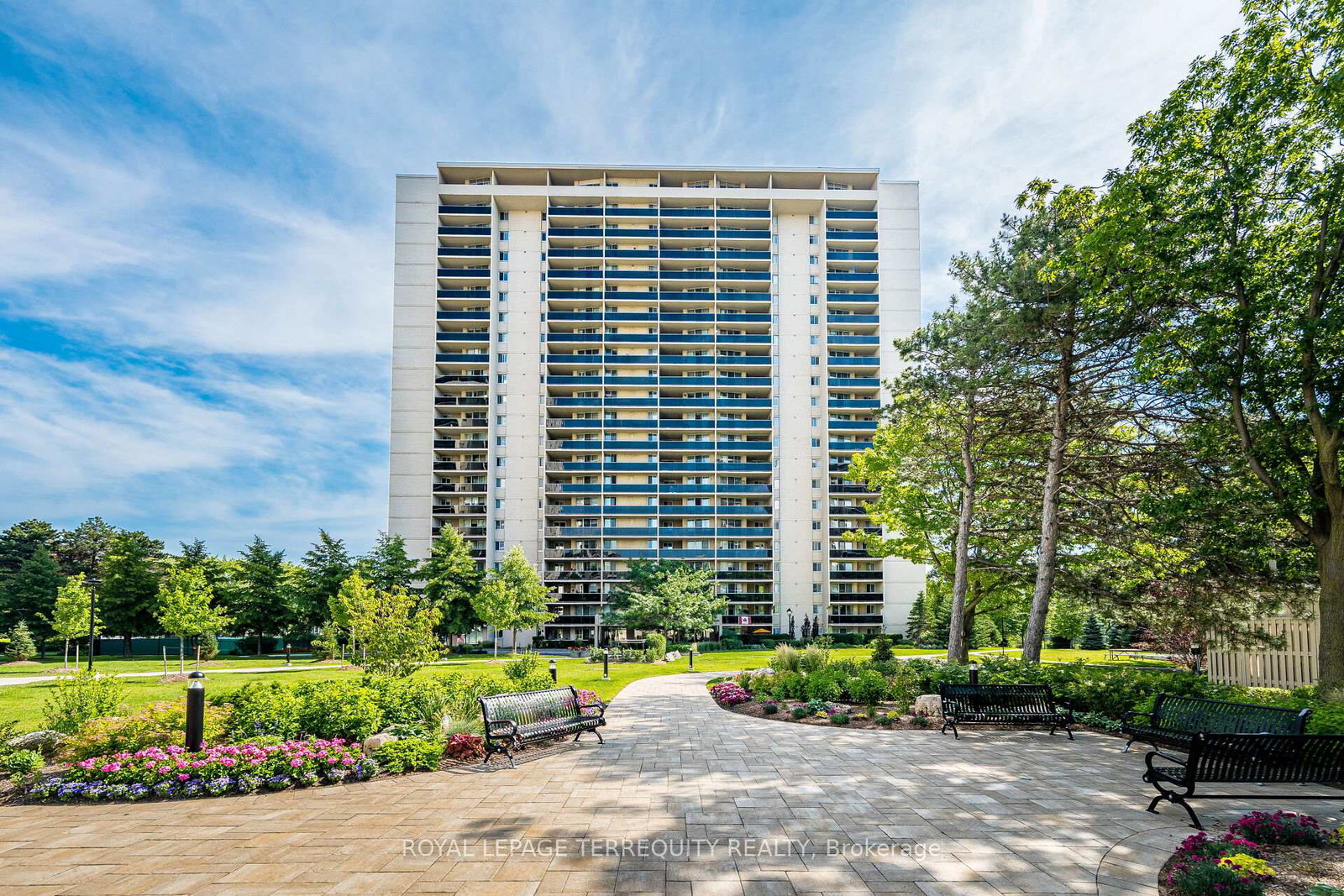 812-burnhamthorpe-road-toronto-etobicoke-ontario-w13517238
