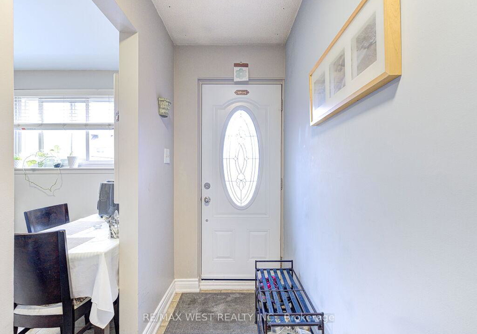 83-irwin-road-toronto-etobicoke-ontario-w13517358