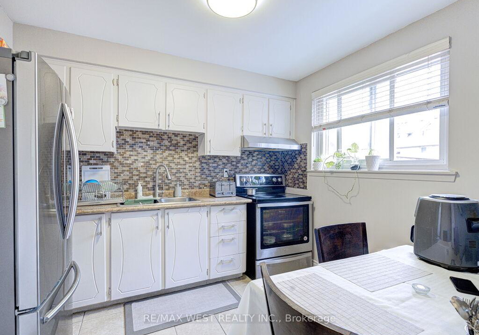 83-irwin-road-toronto-etobicoke-ontario-w13517358