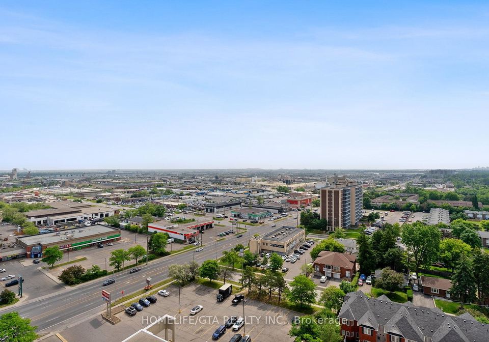 215-queen-street-e-brampton-ontario-w13517468