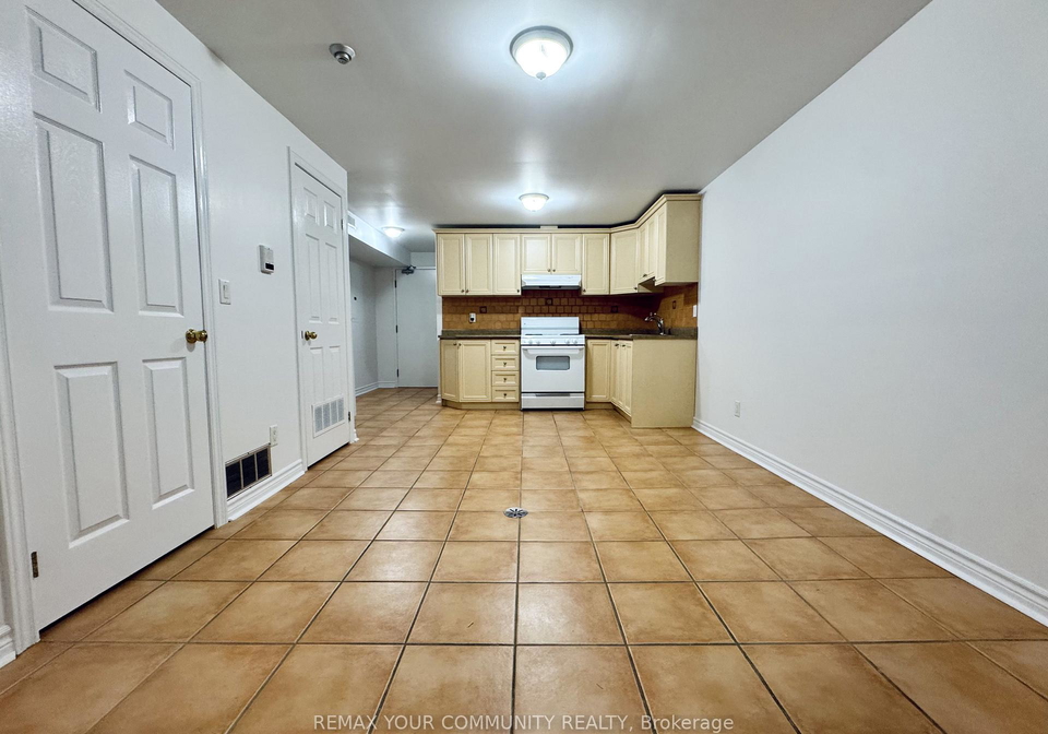 2417-dundas-street-w-toronto-toronto-ontario-w13517568
