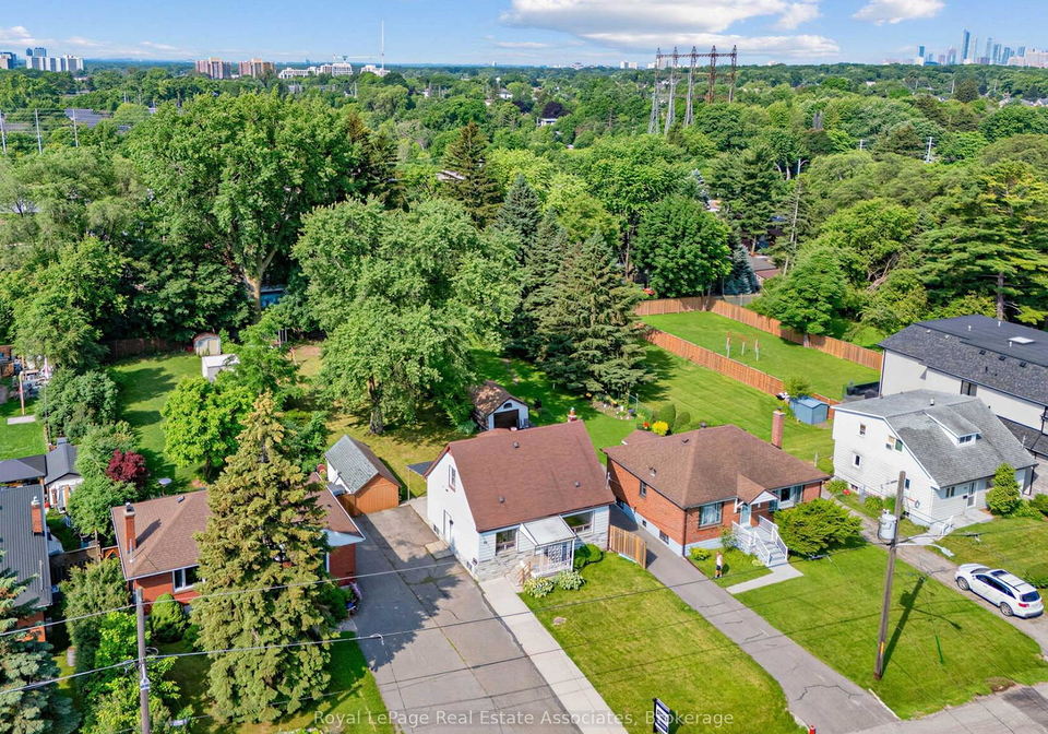 1072-orchard-road-mississauga-ontario-w13517676