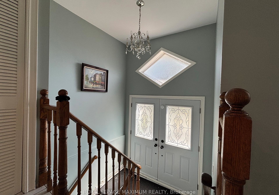 54-hisey-crescent-w-toronto-york-ontario-w13517708
