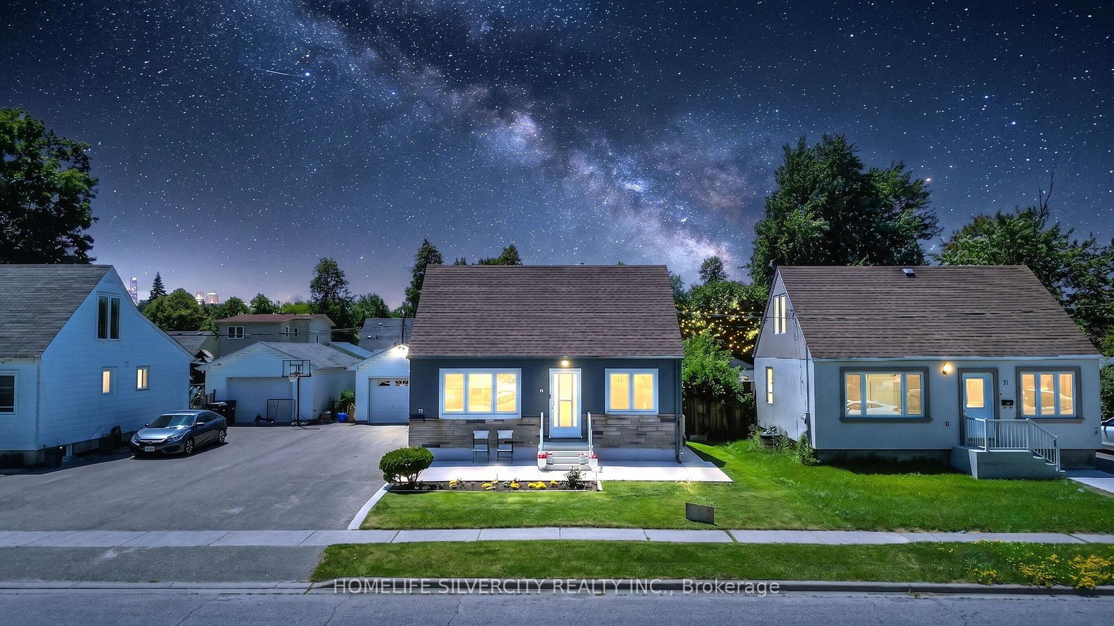 19-pleasantview-avenue-brampton-ontario-w13517902