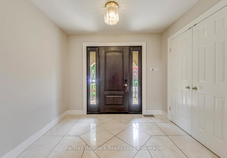 2247-bennington-gate-oakville-ontario-w13517936