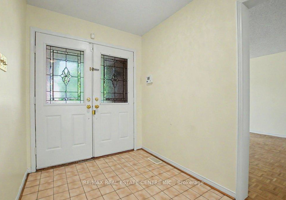 68-moorehead-crescent-brampton-ontario-w13517986