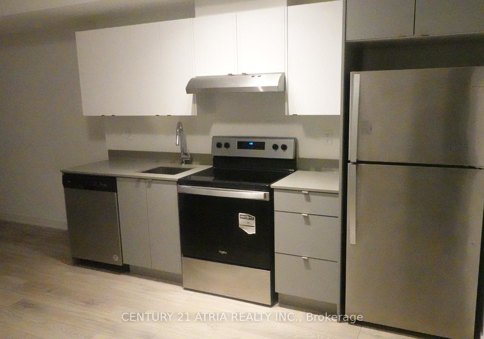 3210-dakota-common-burlington-ontario-w13517990