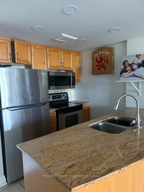 2737-keele-street-toronto-york-ontario-w13517996