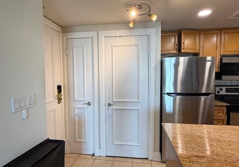 2737-keele-street-toronto-york-ontario-w13517996