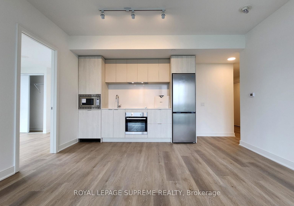 86-dundas-street-e-mississauga-ontario-w13518174