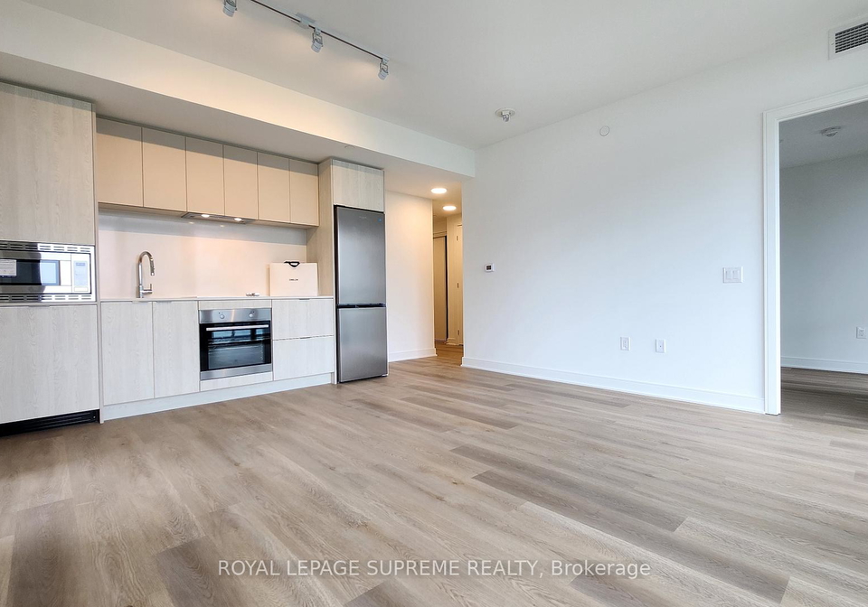86-dundas-street-e-mississauga-ontario-w13518174