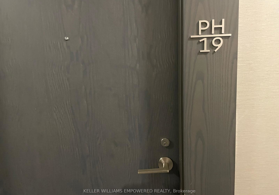 9-mabelle-avenue-toronto-etobicoke-ontario-w13518208