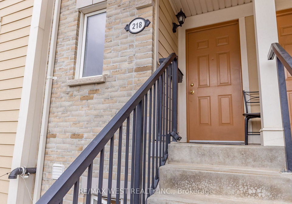4975-southampton-drive-mississauga-ontario-w13518230
