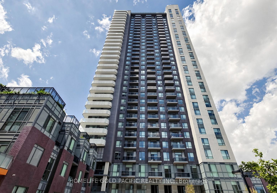 8-nahani-way-mississauga-ontario-w13518496