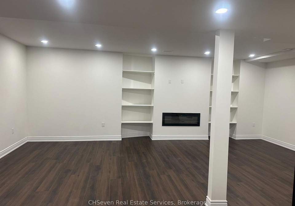 12-canis-street-brampton-ontario-w13518702