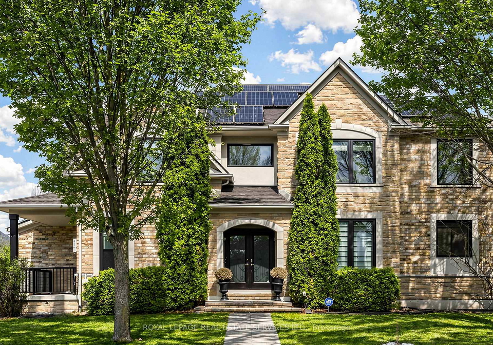 2353-woodcrest-drive-oakville-ontario-w13518708