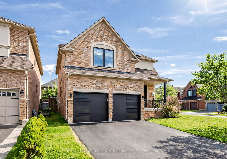 2353-woodcrest-drive-oakville-ontario-w13518708