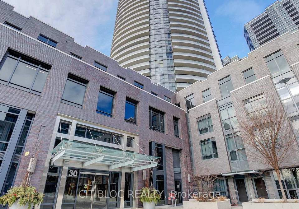 30-gibbs-road-toronto-etobicoke-ontario-w13518722