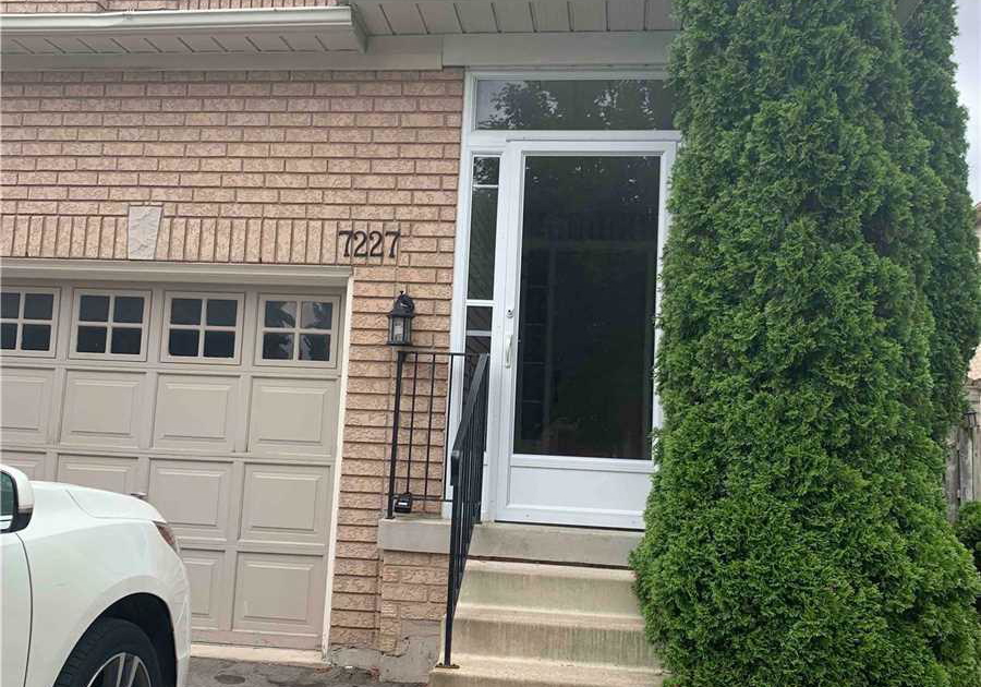 7227-para-place-mississauga-ontario-w13518772
