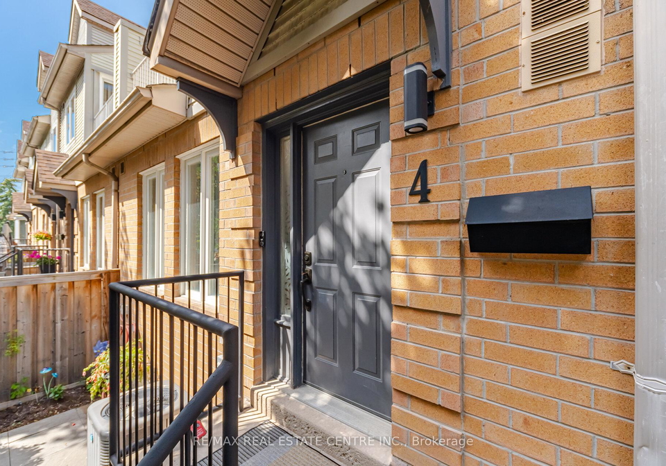 1211-parkwest-place-mississauga-ontario-w13519060