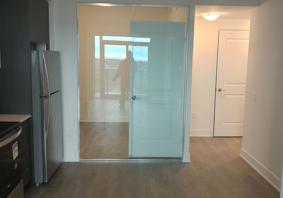 204-burnhamthorpe-road-e-mississauga-ontario-w13519118