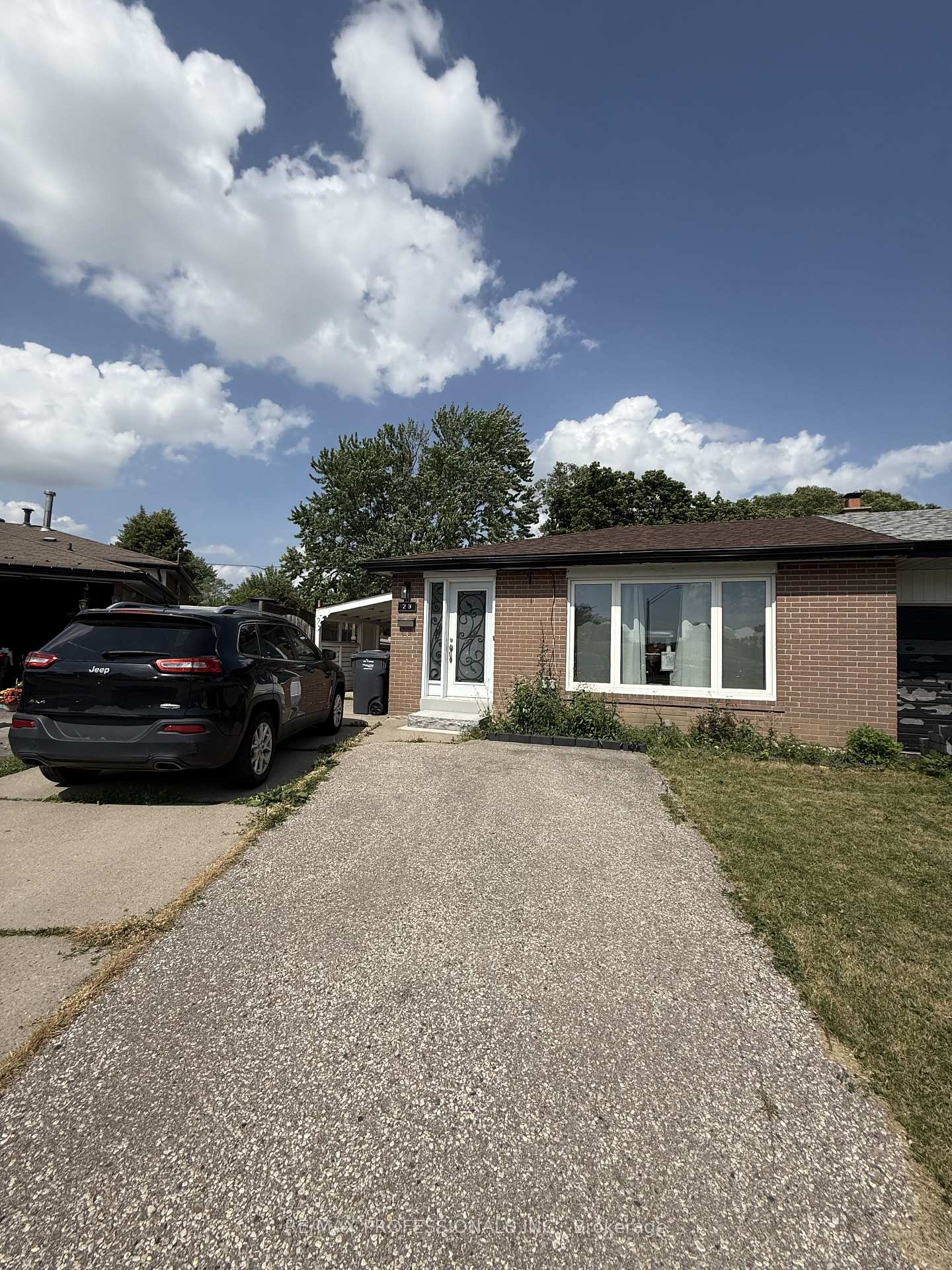 23-dunwich-place-brampton-ontario-w13519320