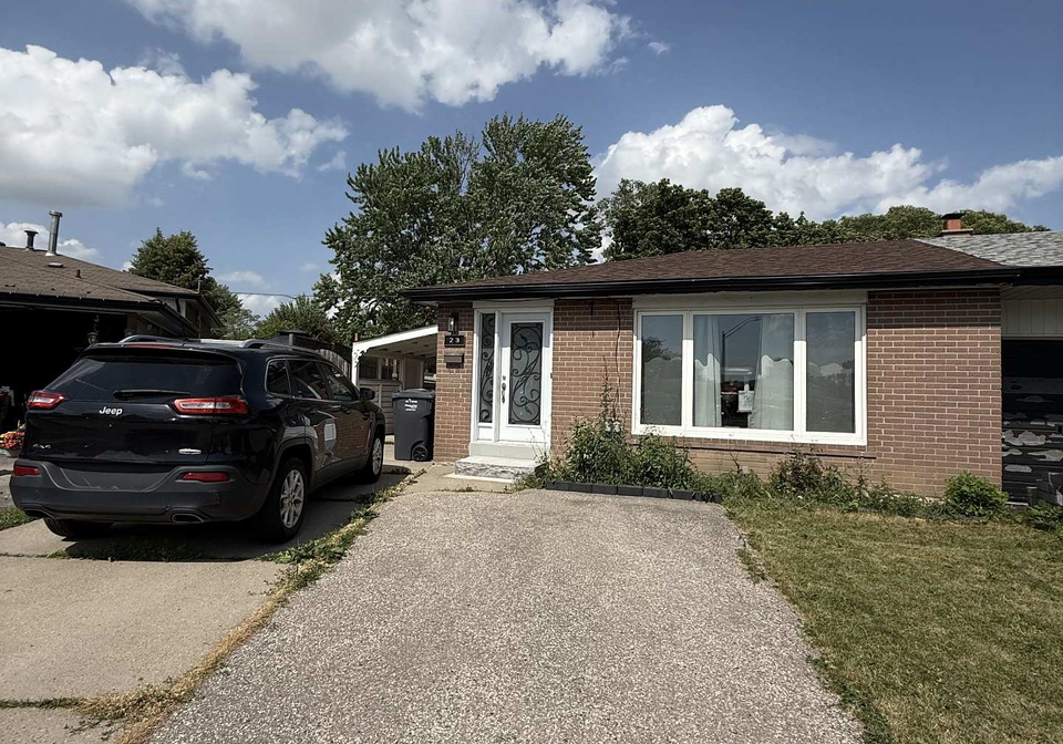 23-dunwich-place-brampton-ontario-w13519320
