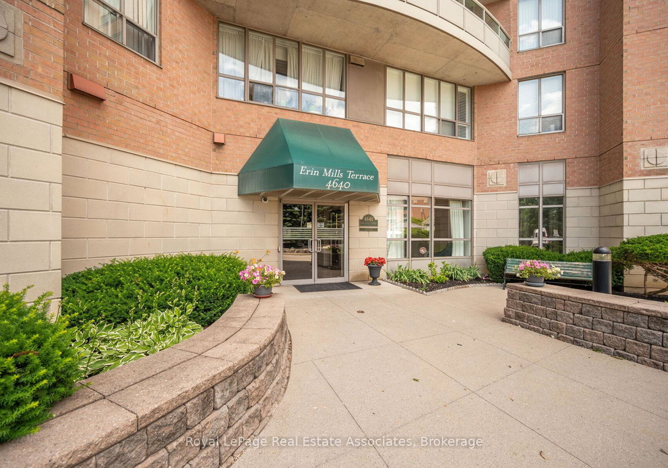 4640-kimbermount-avenue-mississauga-ontario-w13519328