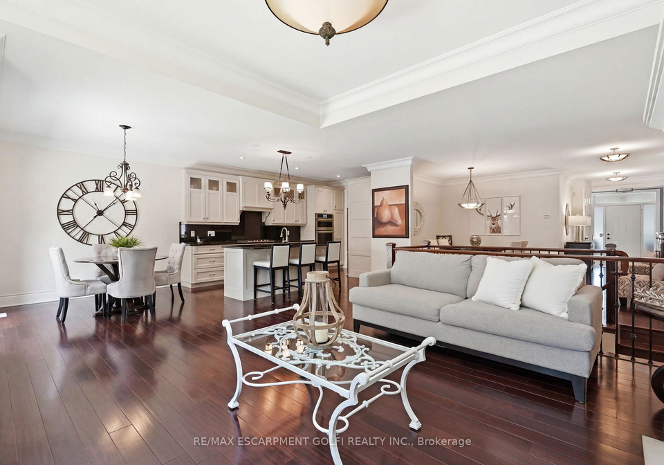 586-maple-avenue-burlington-ontario-w13519598