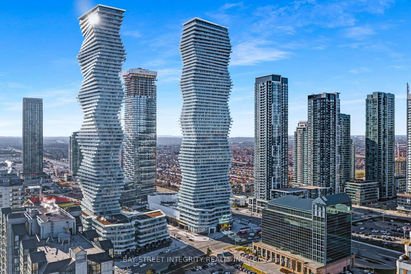 3900-confederation-parkway-mississauga-ontario-w13519608