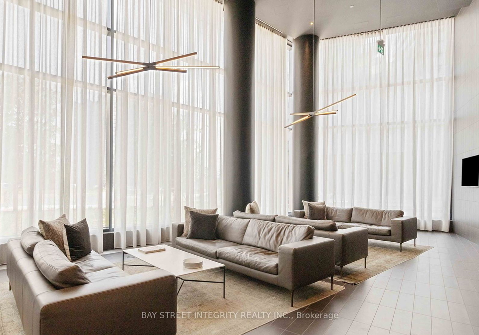 3900-confederation-parkway-mississauga-ontario-w13519608