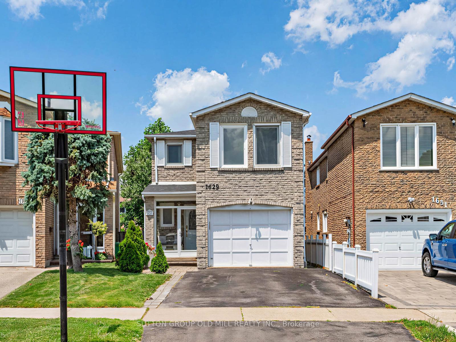 1629-dewberry-crescent-mississauga-ontario-w13519778